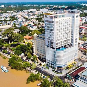 Diamond Stars Ben Tre Hotel